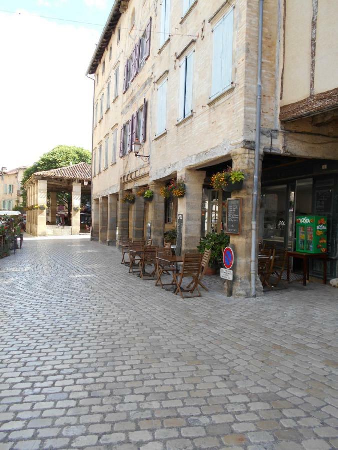 Vila 7 Rue Droite Saint-Antonin Exteriér fotografie