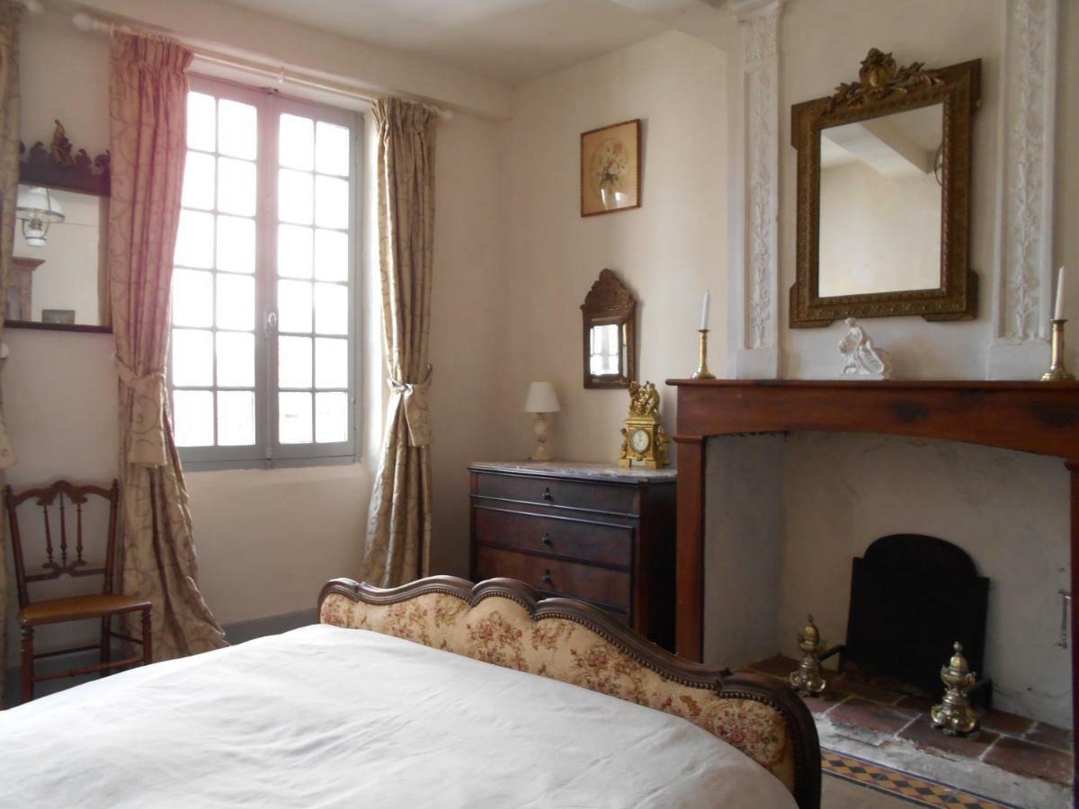 Vila 7 Rue Droite Saint-Antonin Exteriér fotografie